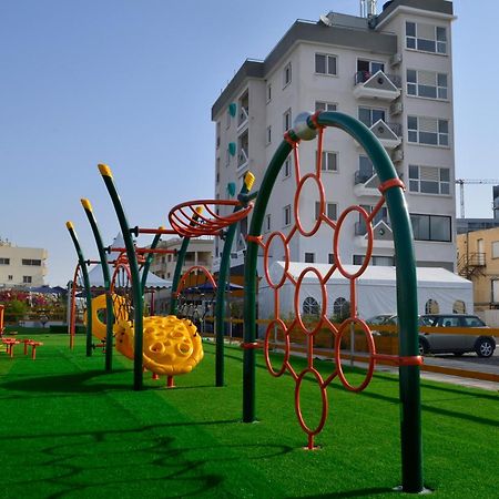 Alora Apartments 拉纳卡 外观 照片