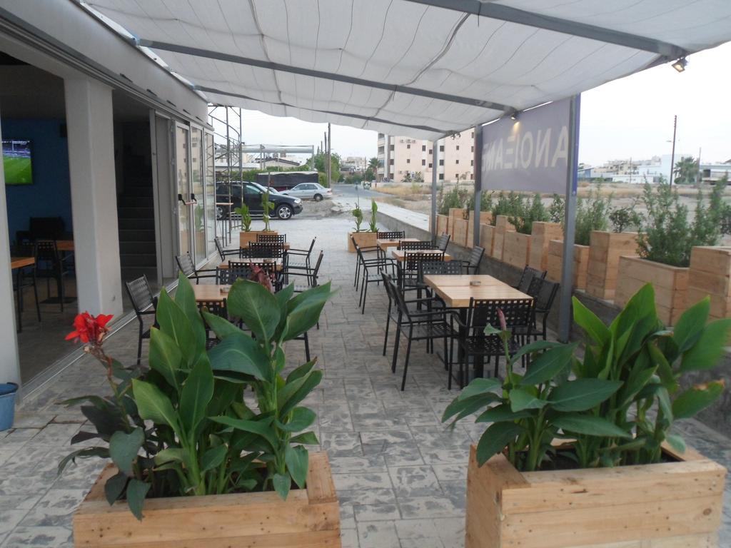 Alora Apartments 拉纳卡 外观 照片