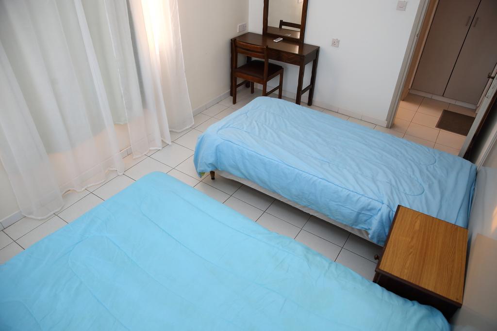 Alora Apartments 拉纳卡 外观 照片
