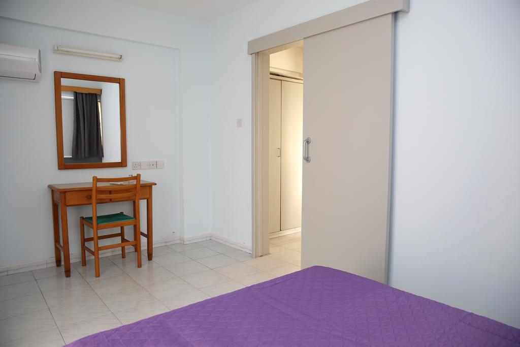 Alora Apartments 拉纳卡 外观 照片